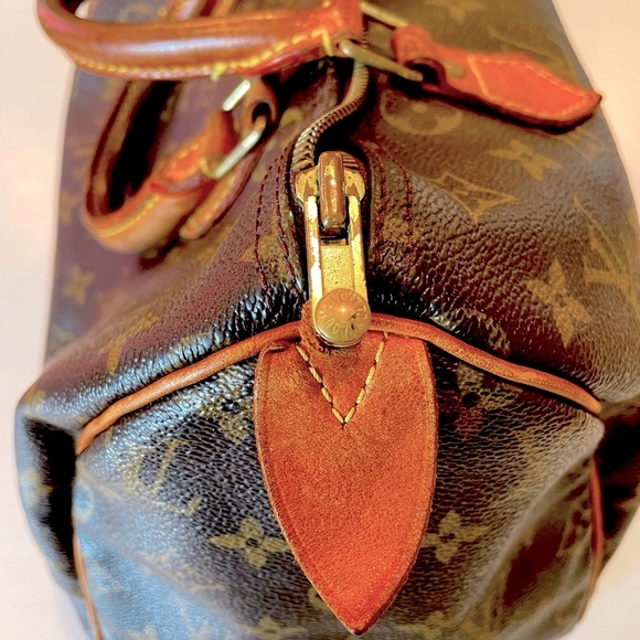 LOUIS VUITTON AUTHENTIC SPEEDY 30! - Picture 16 of 16